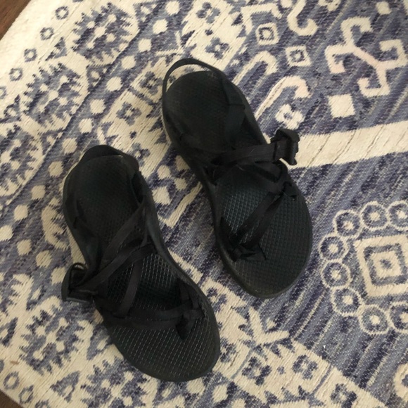 strappy Chaco sandal - Picture 2 of 8